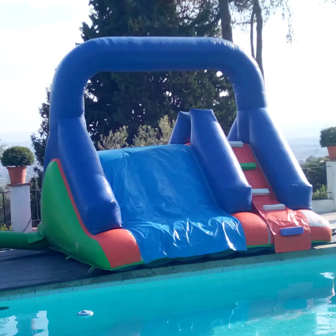 Castillo acuático piscina - Imagen 2